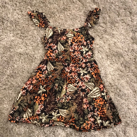 Xhilaration Dresses & Skirts - Xhilaration dress tropical vibes size Small